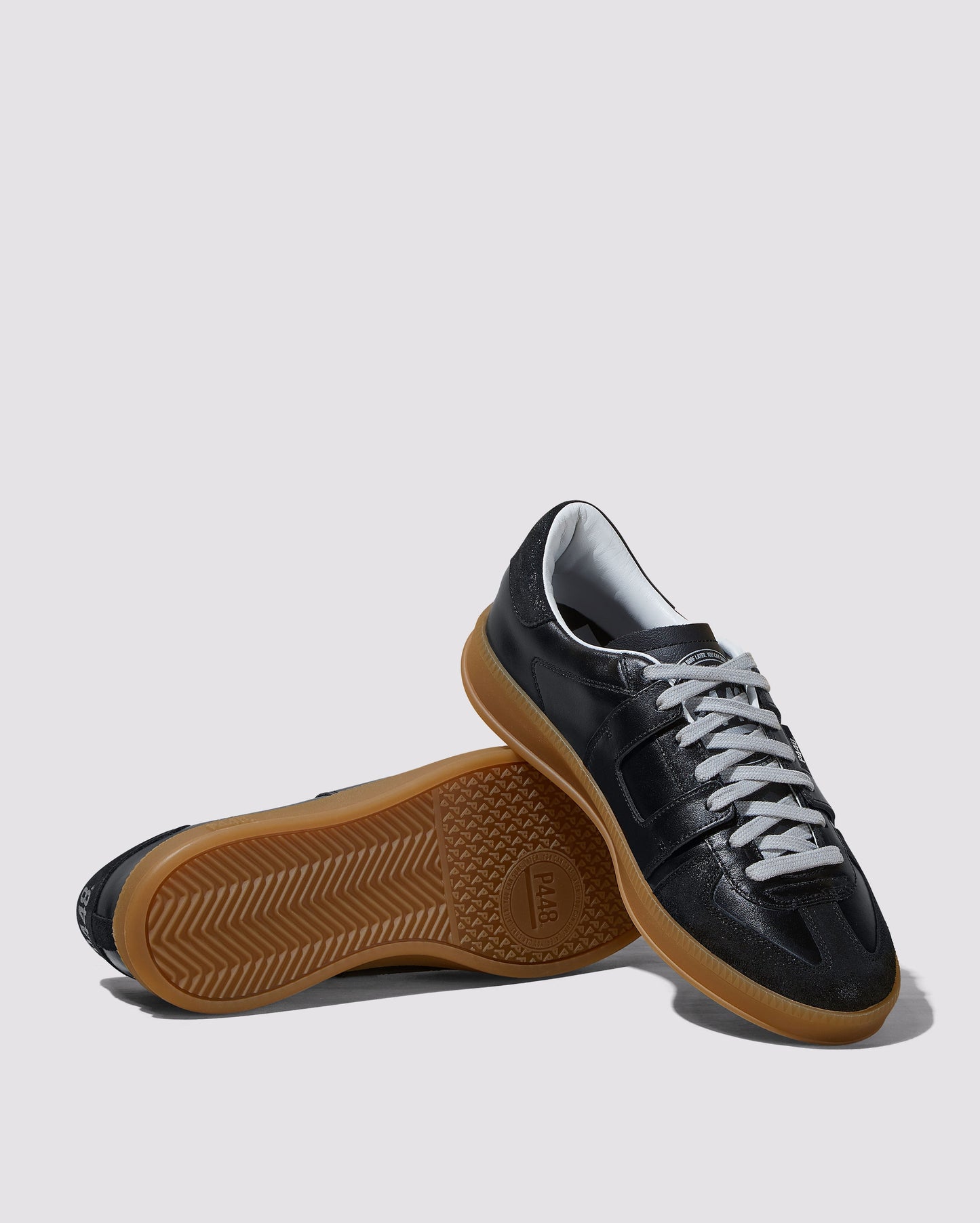 P448 Monza Glitterfine/Black Sneaker - Women