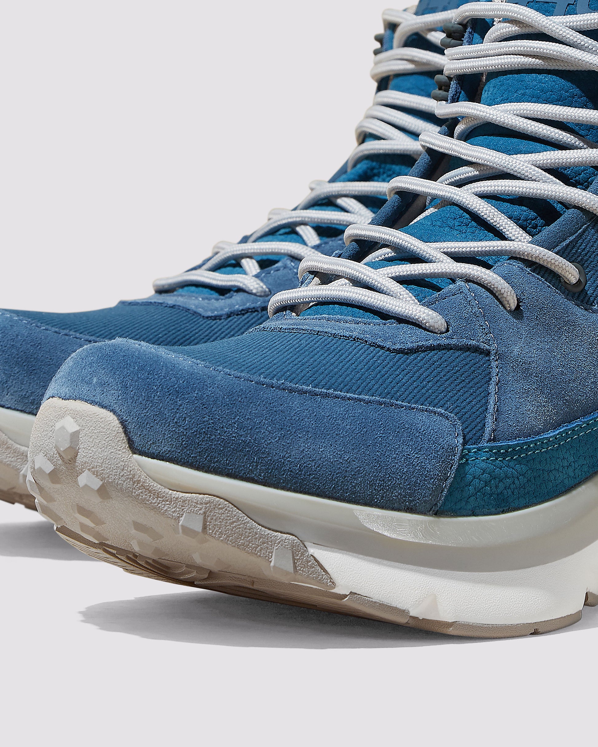 P448 Viking Blue/Sand Sneaker - Women|Men