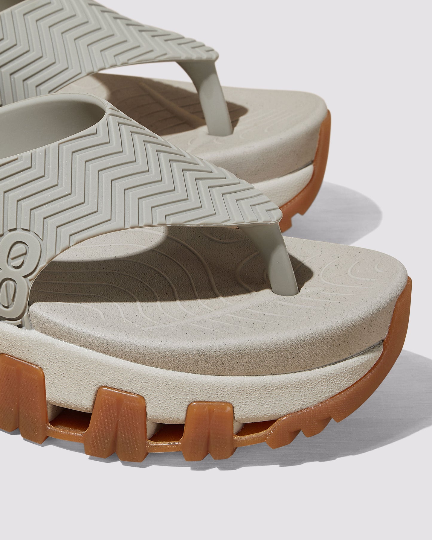 P448 Bondi Coffee Sneaker - Women