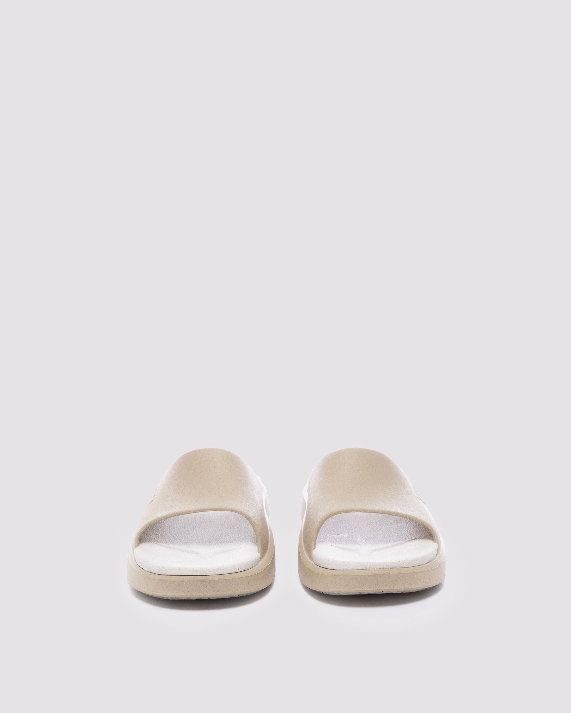 P448 Riviera Sand Sneaker - Women|Men