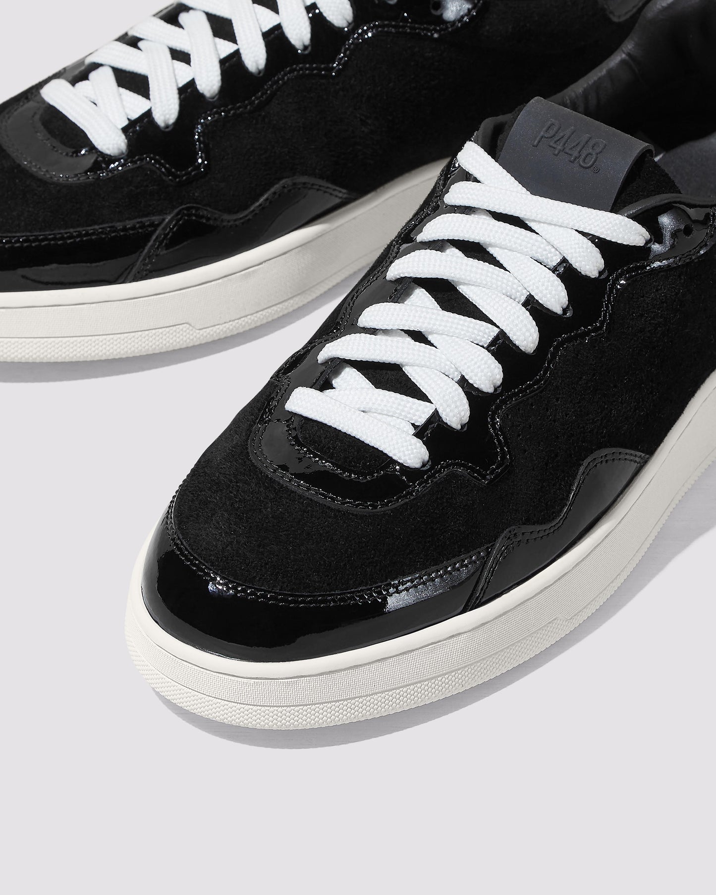P448 Vert Balance Sneaker - Women|Men
