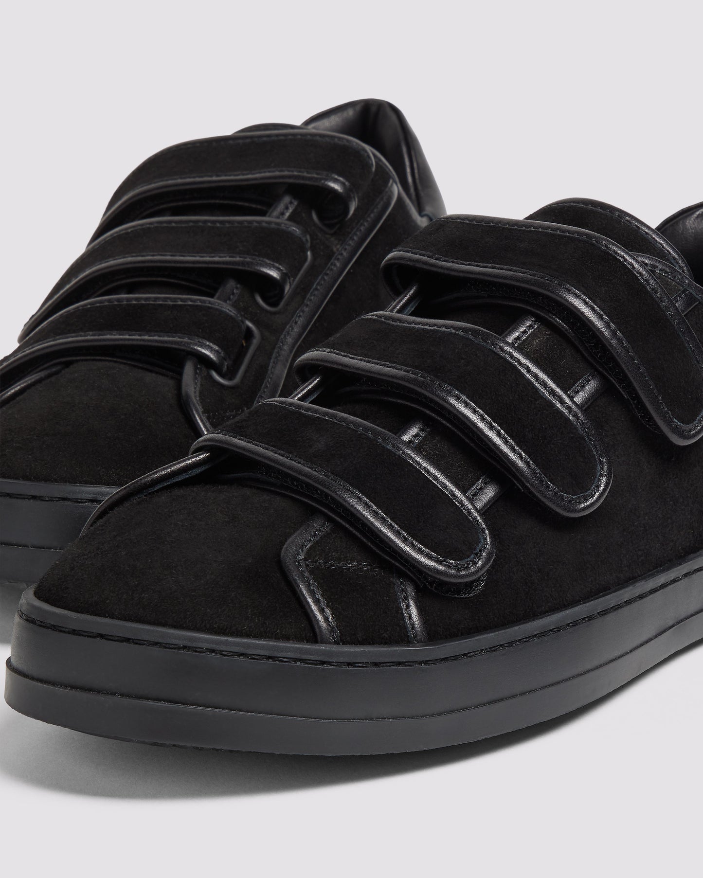 P448 John Trio Black Sneaker - Men